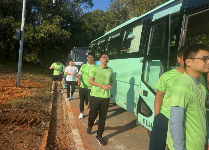 鄱陽長運：助力環(huán)鄱陽湖生態(tài)跑
